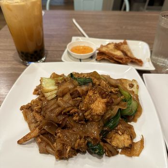 Thai Spoon Cafe - Thai Near Me - Redlands, California Thai Spoon Cafe - Thai Near Me - Redlands, California