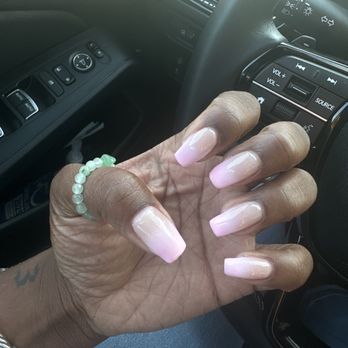 CiMeBeauty Nail Studio - Soft gel with airbrush ombré - Nail Technicians Near Me - Los Angeles, California