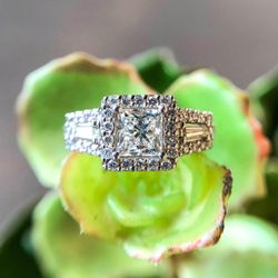 Rogers & Hollands Jewelers