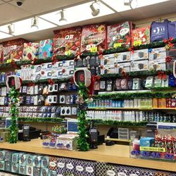 DII Deals & Discounts - Front Register - Christmas themed!