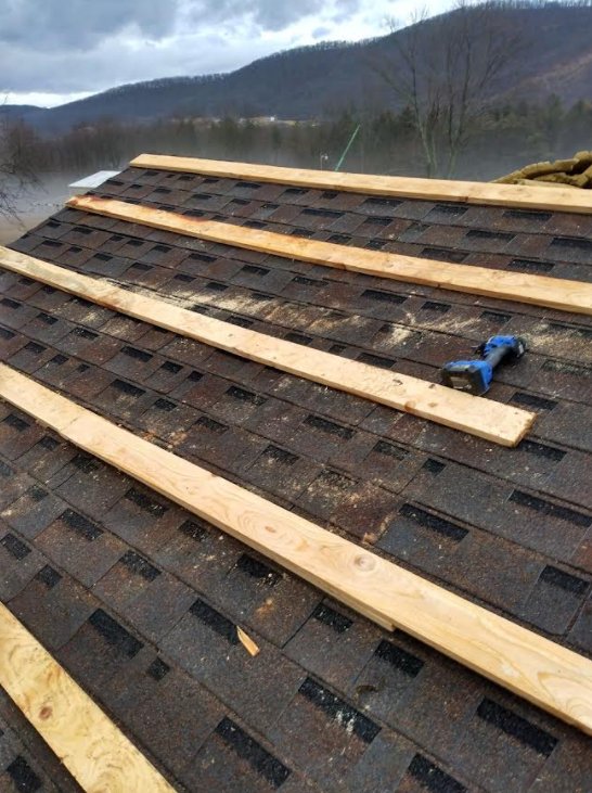 Slide of A R Roofing and Plumbing