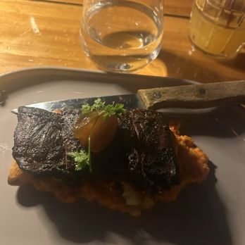 Level 6 - Steak - Lounges Near Me - Miami, Florida