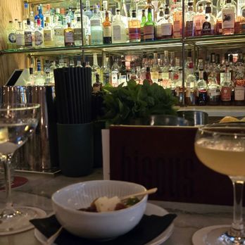 Bisous - Gibson and French 75 - Cocktail Bars Near Me - Chicago, Illinois
