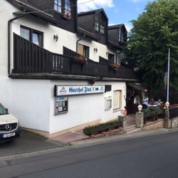 Landhaus Fink - Hier ein Landhaus genug Platz und 50€ is ok. Das Essen hier ist gut und für ein akzeptable Preis