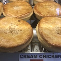 Tarua Bakery Cafe - Meat pie