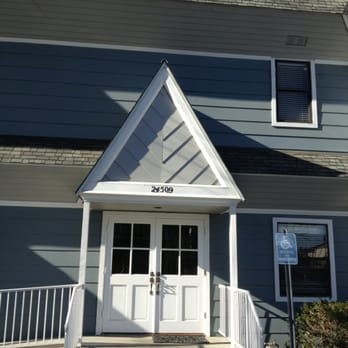 Phillip V Pinto, DC, CVCP - Front entrance. - Chiropractors Near Me - Newhall, California Phillip V Pinto, DC, CVCP - Front entrance. - Chiropractors Near Me - Newhall, California