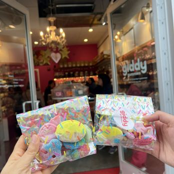 Giddy - Candy Stores Near Me - San Francisco, California