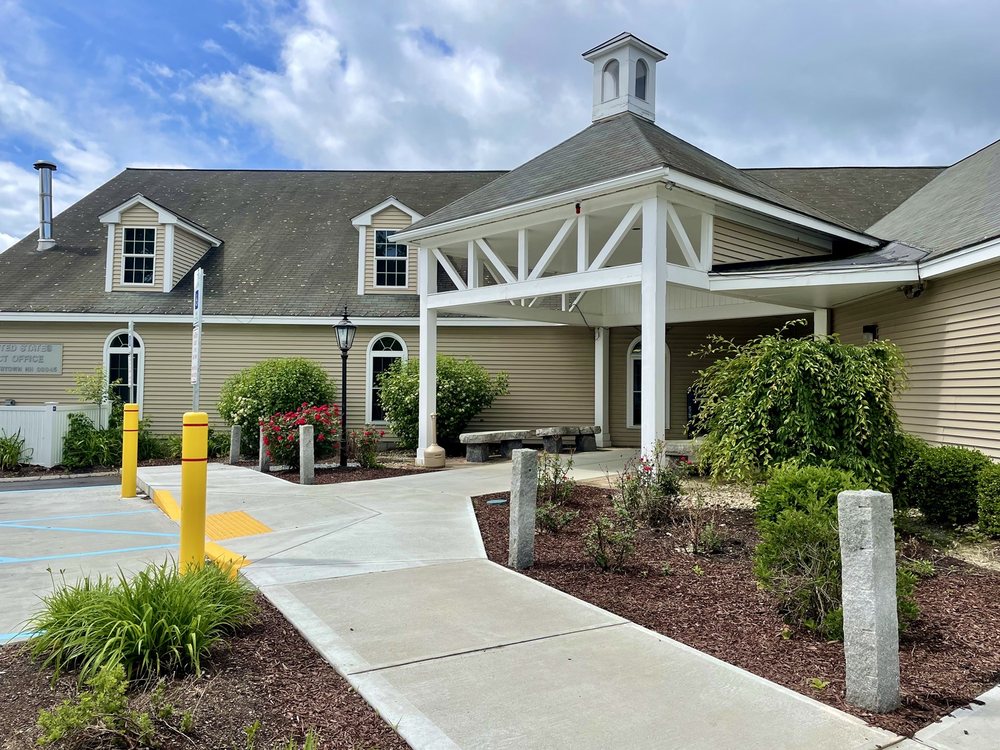 US POST OFFICE Updated September 2024 11 Church St Ste 1, Goffstown, New Hampshire Post