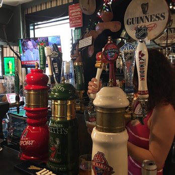 Porch & Pint Pub - a woman at the bar - Pubs Near Me - Peterborough, Ontario Porch & Pint Pub - a woman at the bar - Pubs Near Me - Peterborough, Ontario
