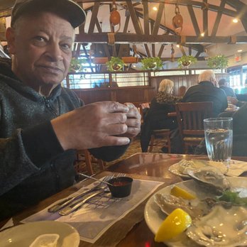 The Crab Trap - Seafood Near Me - Somers Point, New Jersey