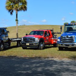 J & W Towing