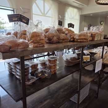 Cream Pan - selection 6/6 - Bakeries Near Me - Fountain Valley, California Cream Pan - selection 6/6 - Bakeries Near Me - Fountain Valley, California