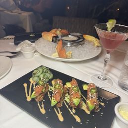 Tuna sushi
