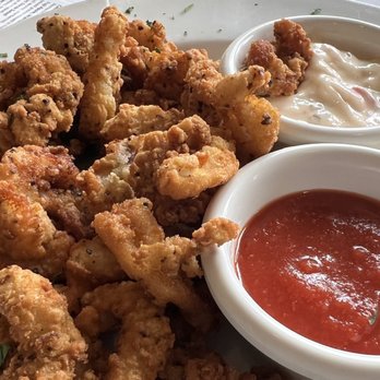 Paradise Beach Grille - New American Near Me - Capitola, California