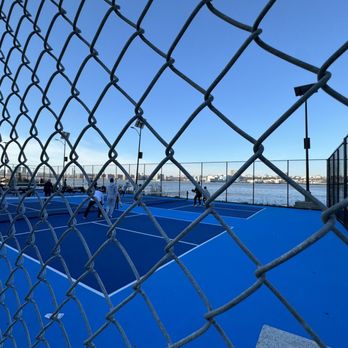 Pickleball Courts - Hudson River Park - Pickleball Near Me - New York, New York Pickleball Courts - Hudson River Park - Pickleball Near Me - New York, New York