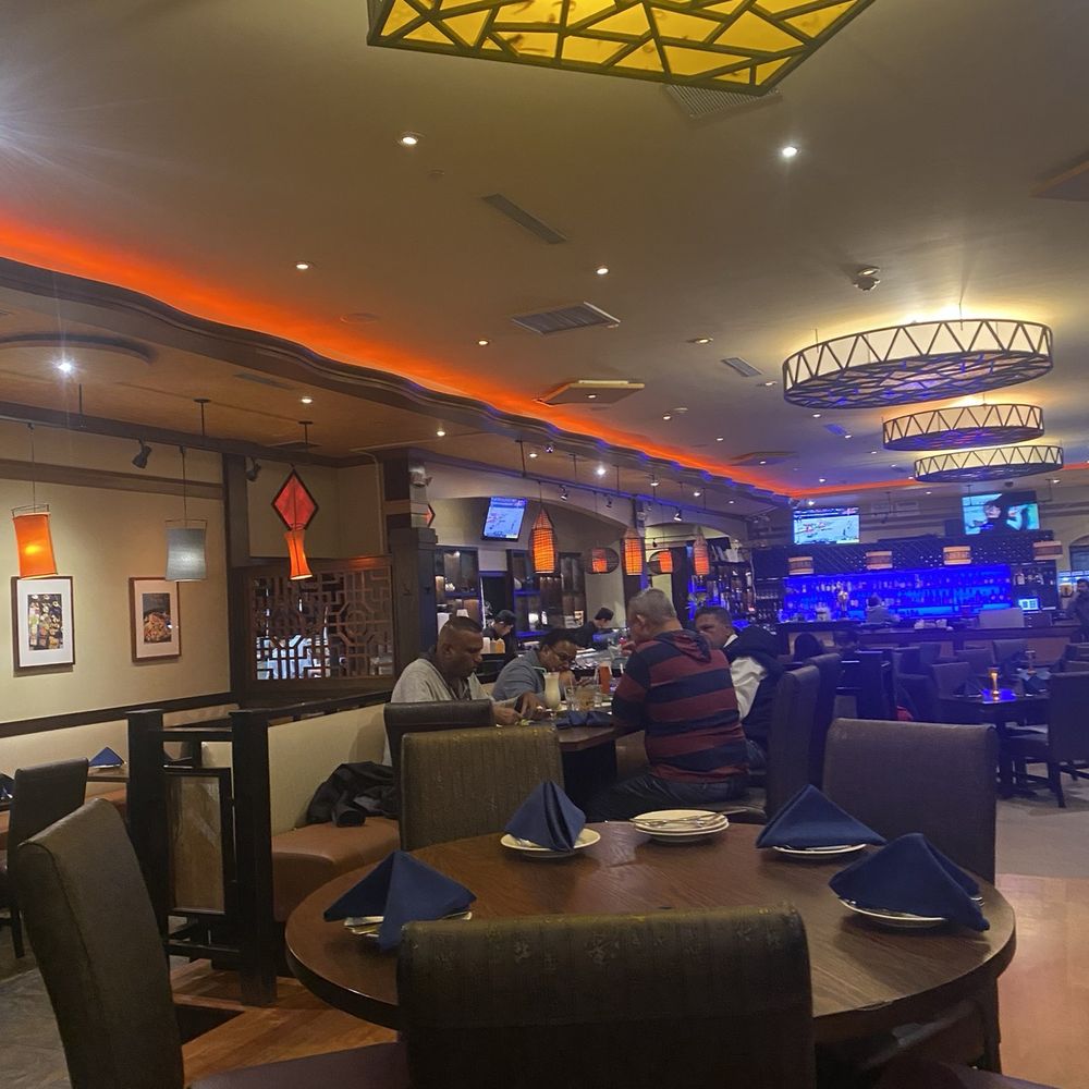 Wild Ginger - Nice decor - Chinese Near Me - Rockville Centre, New York