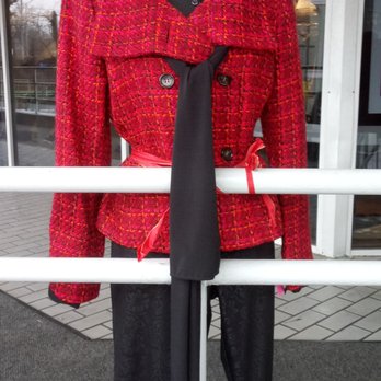 Lisa's Luxury Consignment - Used, Vintage & Consignment Near Me - Baltimore, Maryland