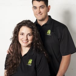 Green Gorilla Movers - Owners John and Sheila Flores.