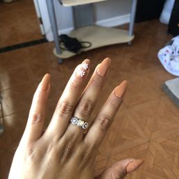 Gel x almond shape. Gel x almond shape.