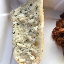 Linn's Bar-B-Que - Bread sticks