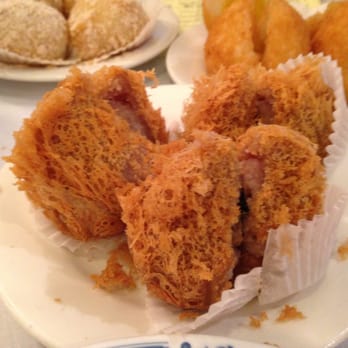 Great Eastern Restaurant - Deep-Fried Taro Turnover with Minced Meat - Dim Sum Near Me - San Francisco, California Great Eastern Restaurant - Deep-Fried Taro Turnover with Minced Meat - Dim Sum Near Me - San Francisco, California