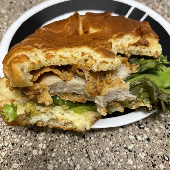 Happy Chicks - Chick Sandwich - Chicken Shop Near Me - Austin, Texas Happy Chicks - Chick Sandwich - Chicken Shop Near Me - Austin, Texas