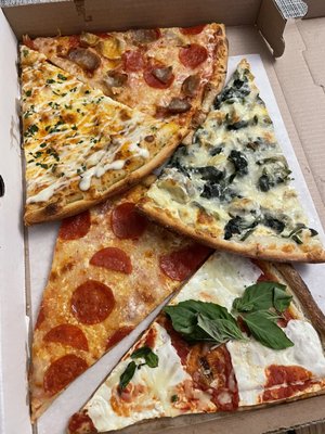 Rosalia's Pizzeria by null