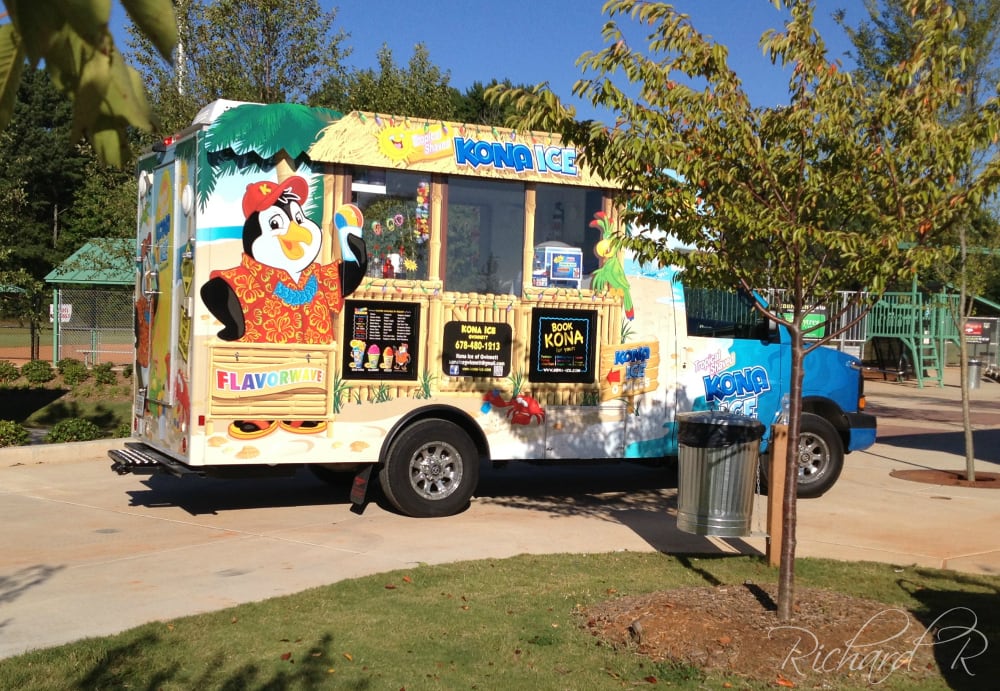 Kona Ice of Gwinnett Logo