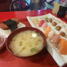 Spicy Tuna Roll