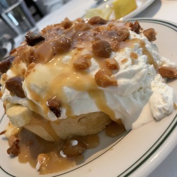 Manny's Steakhouse - Banana Cream Pie - Steakhouses Near Me - Minneapolis, Minnesota Manny's Steakhouse - Banana Cream Pie - Steakhouses Near Me - Minneapolis, Minnesota
