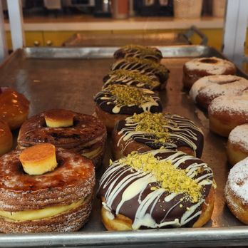 Friendly Donuts - Seasonal donuts - Donuts Near Me - Orange, California Friendly Donuts - Seasonal donuts - Donuts Near Me - Orange, California