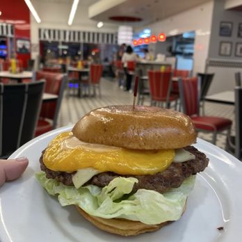 Steak and Shake - Pretty awesome burger, go get one! - Burgers Near Me - Las Vegas, Nevada