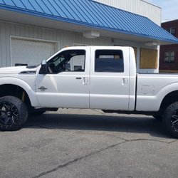 Steel Town Sounds - Window tint on all windows and 22"x14" Hostile wheels