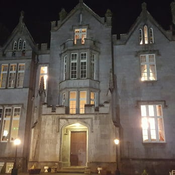 Kinnitty Castle - Castle by night :) - Hotels Near Me - Birr, OY