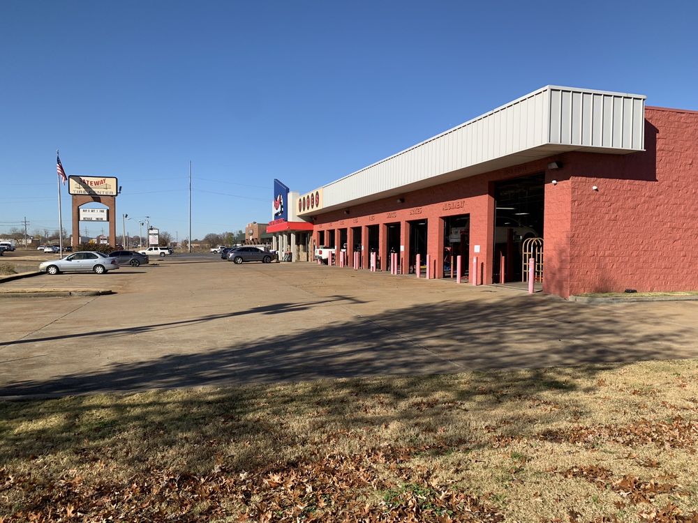 GATEWAY TIRE & SERVICE CENTER Updated September 2024 11 Reviews