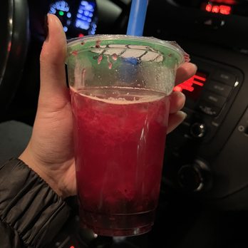Mo’Cha Bubble Tea - Dragon fruit mango - Bubble Tea Near Me - Mississauga, Ontario Mo’Cha Bubble Tea - Dragon fruit mango - Bubble Tea Near Me - Mississauga, Ontario