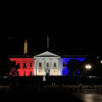 Urban Adventures - White House - Food Tours Near Me - Washington, DC, District of Columbia