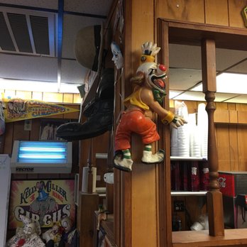 Angie's Circus City Diner - Diners Near Me - Hugo, Oklahoma Angie's Circus City Diner - Diners Near Me - Hugo, Oklahoma