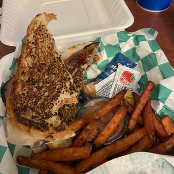 The Sizzling Pickle Eatery and Lounge - Club Penni w/sweet potato fries - American Near Me - Craig, Colorado