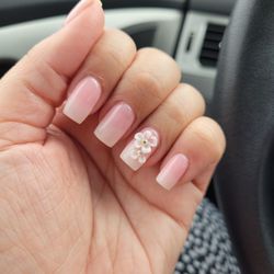 Fusion Nail Bar - Dip powder nails
