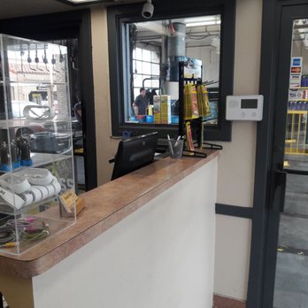 Kwik Kar - Front counter - Auto Repair Near Me - Lewisville, Texas
