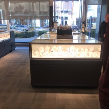 Zales - Jewelry Near Me - Las Vegas, Nevada Zales - Jewelry Near Me - Las Vegas, Nevada