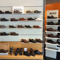 Elmwood Village Shoes - Men's Ecco collection