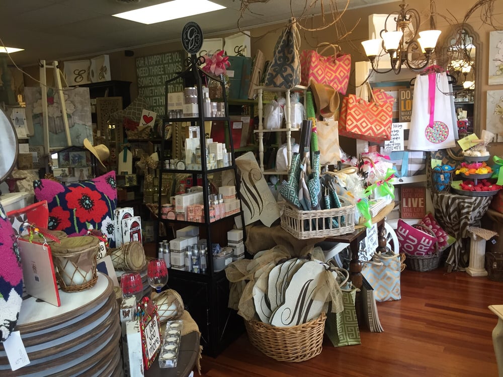 OLIVE JUICE GIFTS Updated September 2024 303 South Lamar Blvd