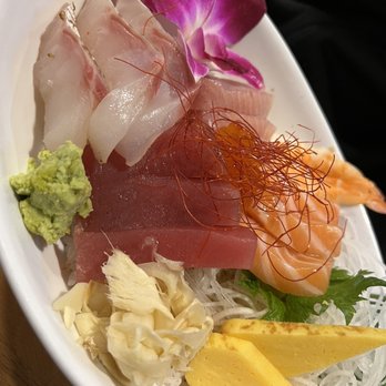 Kusshi - Chirashi - Sushi Bars Near Me - Vienna, Virginia Kusshi - Chirashi - Sushi Bars Near Me - Vienna, Virginia