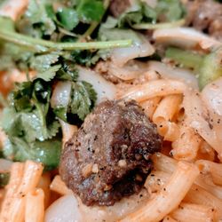 Viet Food To Go 2 Cajun Crawfish - Nui Xao Bo Loc Lac
