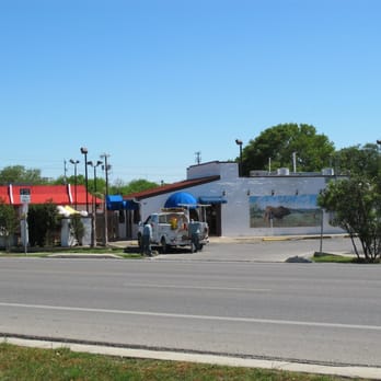 El Toro Mexican Food - a truck parked in front of a restaurant - Mexican Near Me - Universal City, Texas