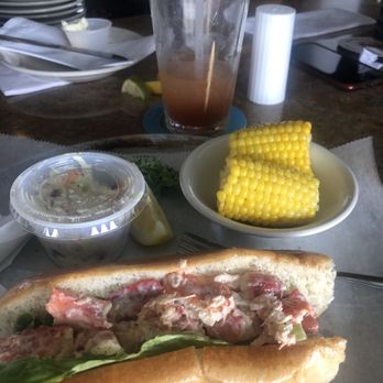 Fish On Fire - Lobster roll - Seafood Near Me - Orlando, Florida