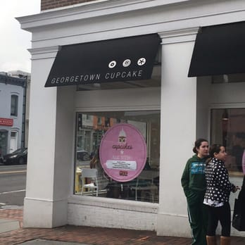 Georgetown Cupcake - Cupcakes Near Me - Washington, DC, District of Columbia