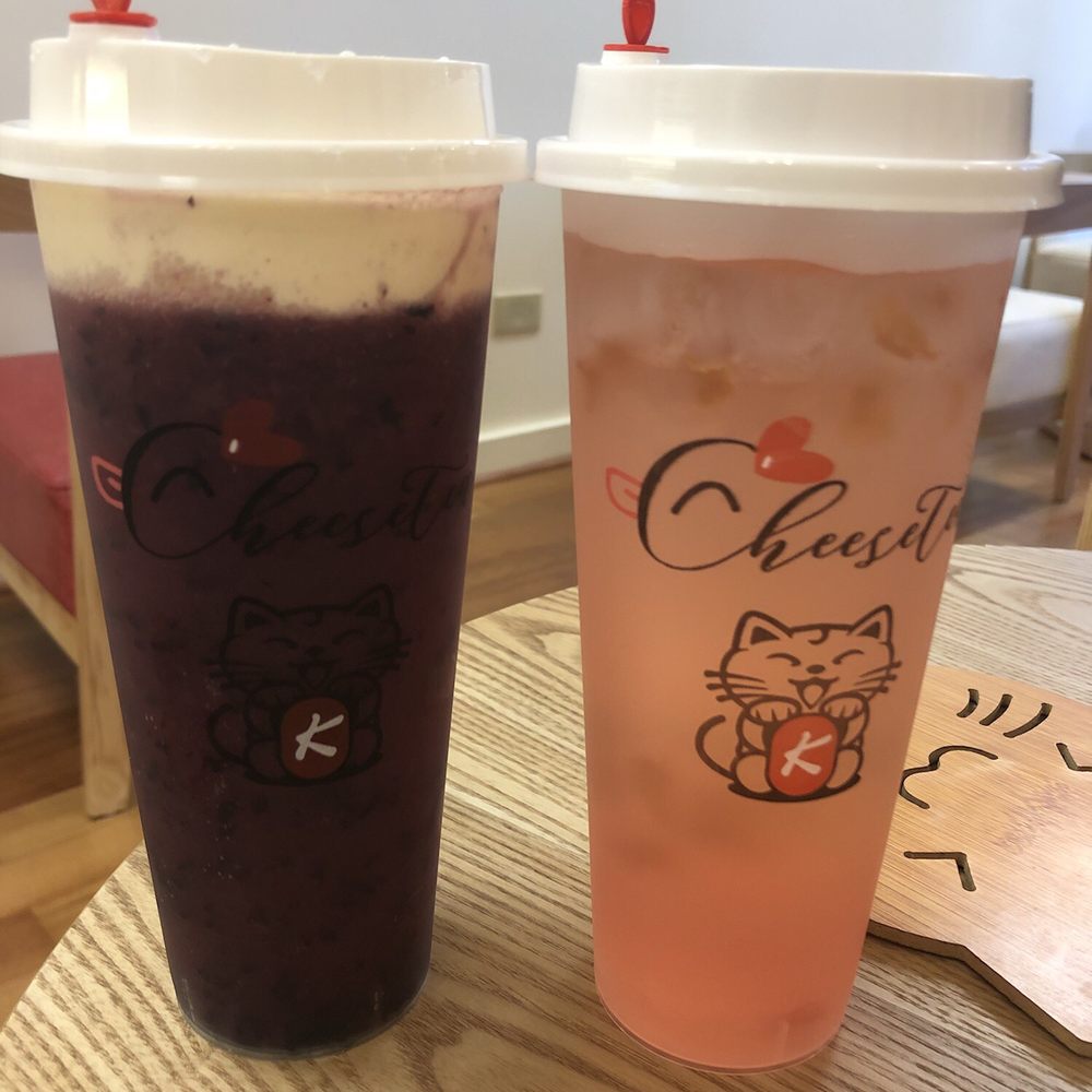 Drincup Cafe - Cheese Black Grape (not bad) & Peach Blossom (ok, more on the peach side) - Bubble Tea Near Me - Honolulu, Hawaii Drincup Cafe - Cheese Black Grape (not bad) & Peach Blossom (ok, more on the peach side) - Bubble Tea Near Me - Honolulu, Hawaii